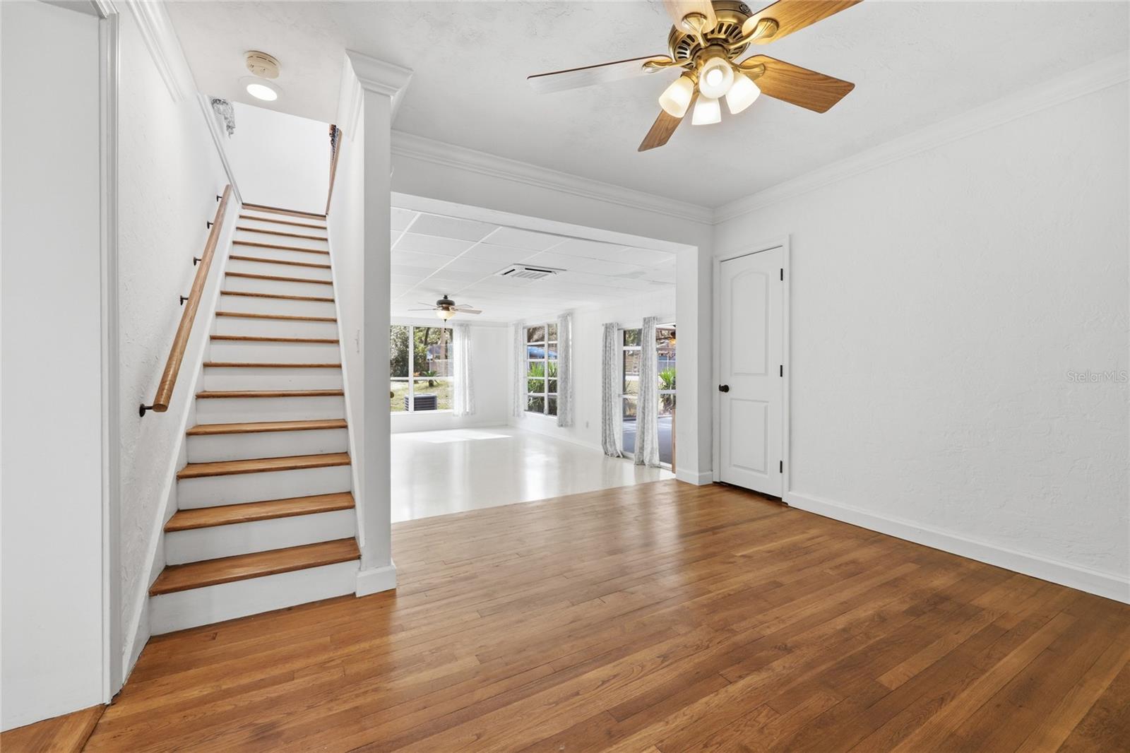 Image 24 of 51 For 1115 35th Avenue