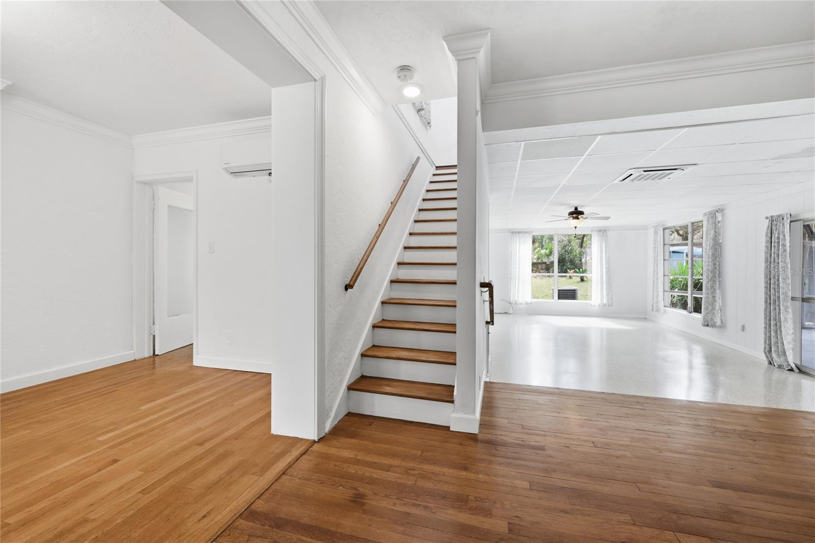 Image 25 of 51 For 1115 35th Avenue