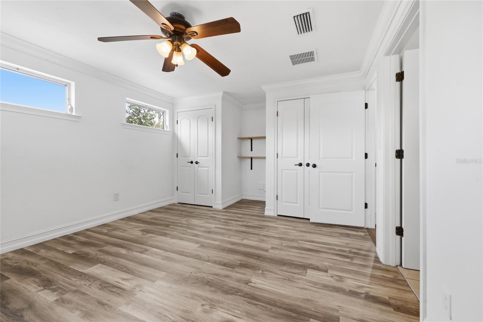 Image 26 of 51 For 1115 35th Avenue