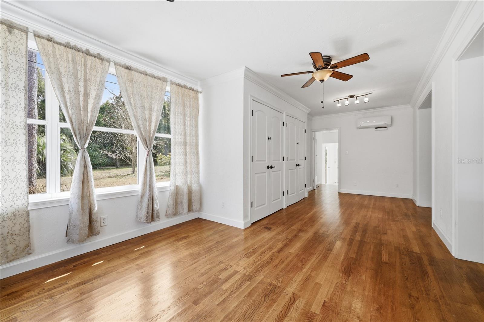 Image 4 of 51 For 1115 35th Avenue