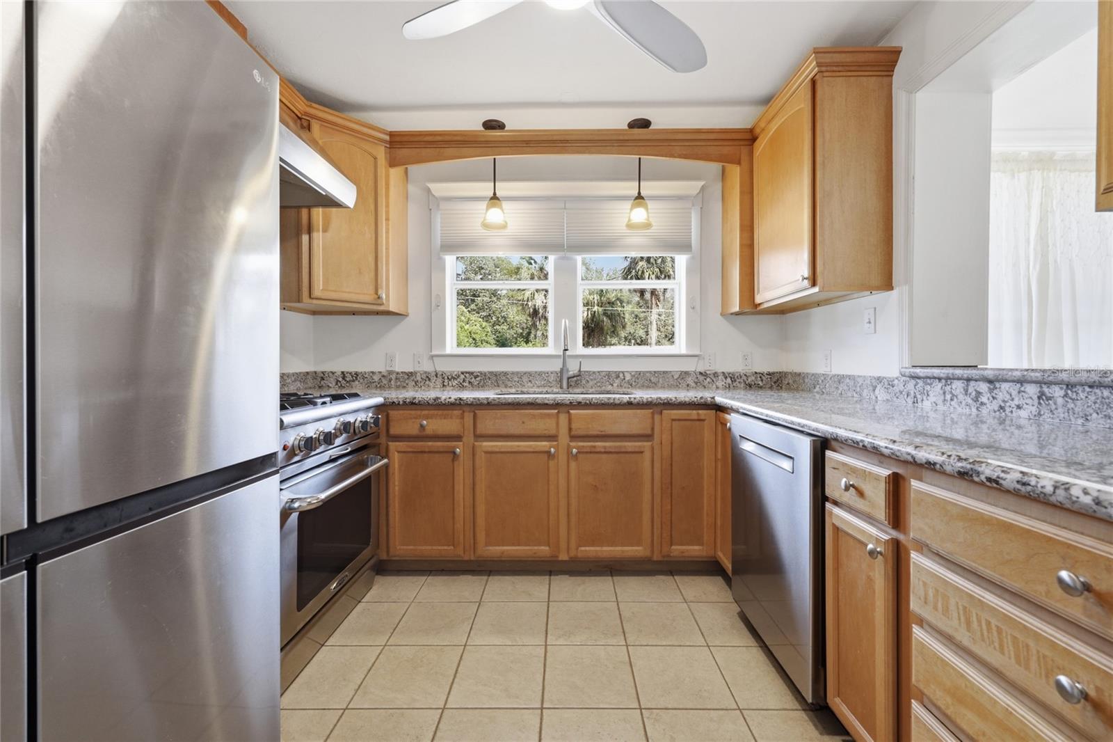 Image 8 of 51 For 1115 35th Avenue