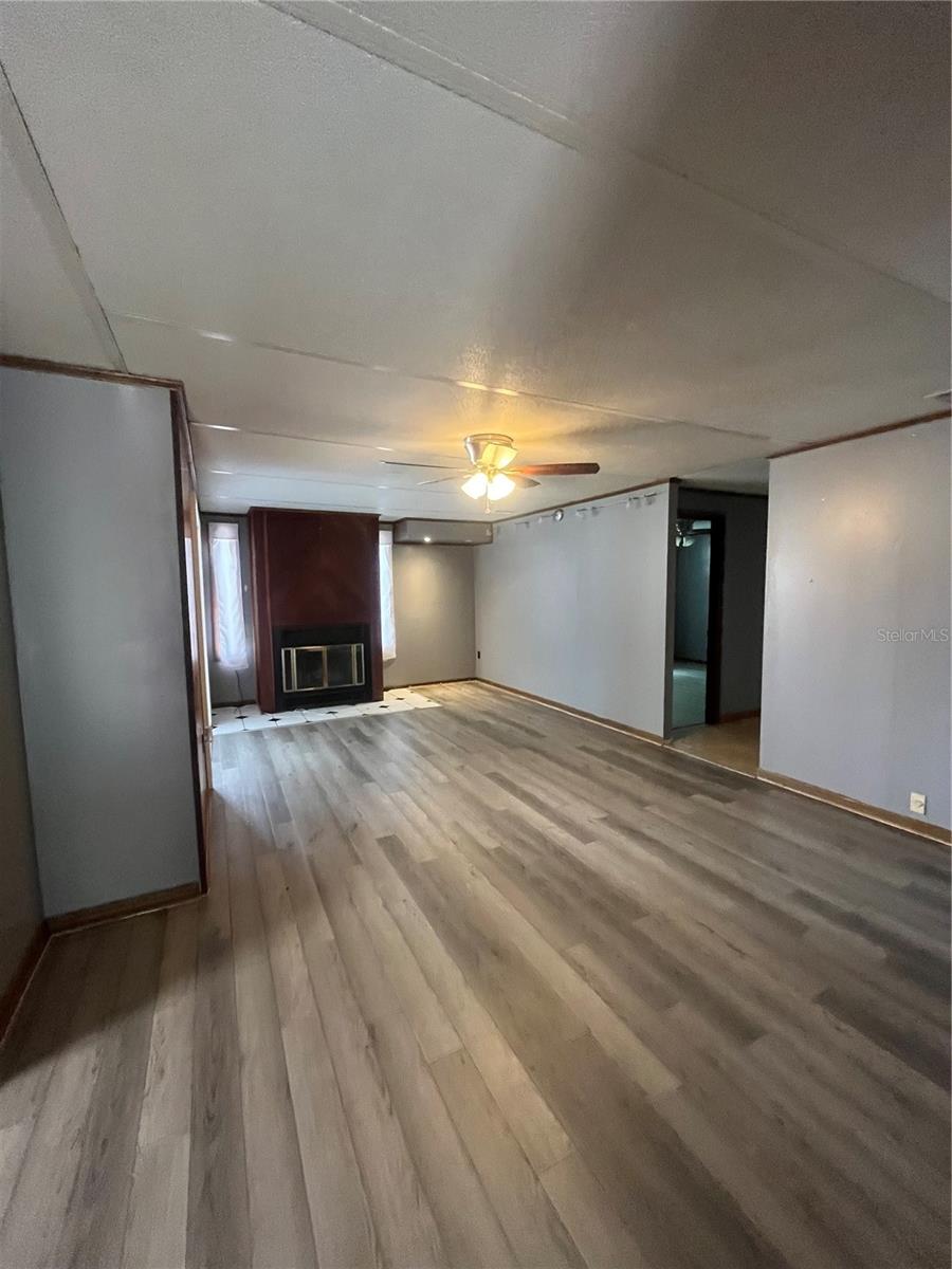 Image 2 of 16 For 1161 Lake Montgomery Avenue