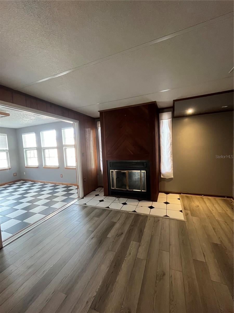 Image 3 of 16 For 1161 Lake Montgomery Avenue