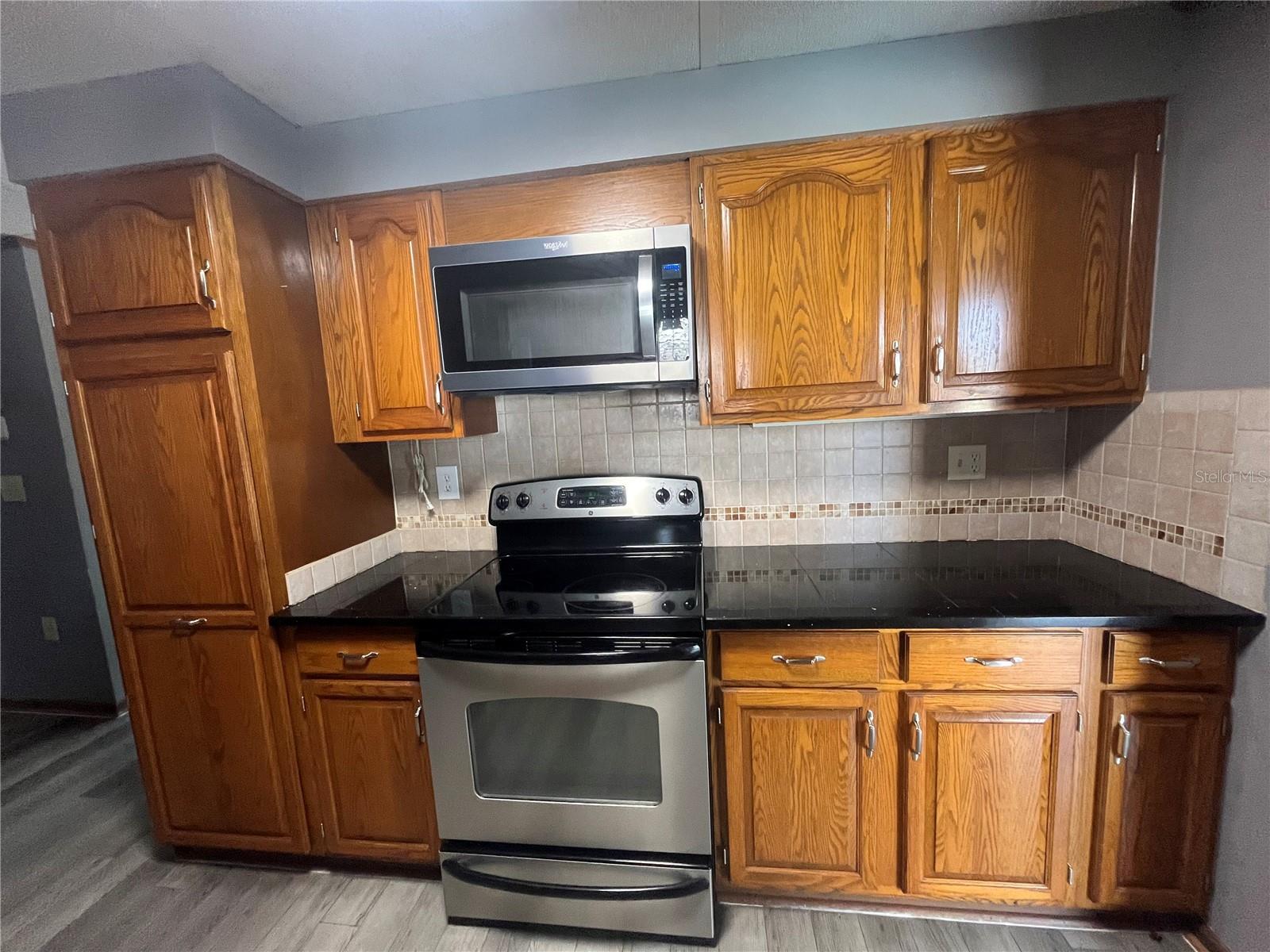 Image 5 of 16 For 1161 Lake Montgomery Avenue