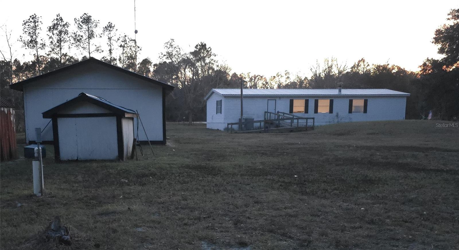 Listing photo id 12 for 6903 County Road 225