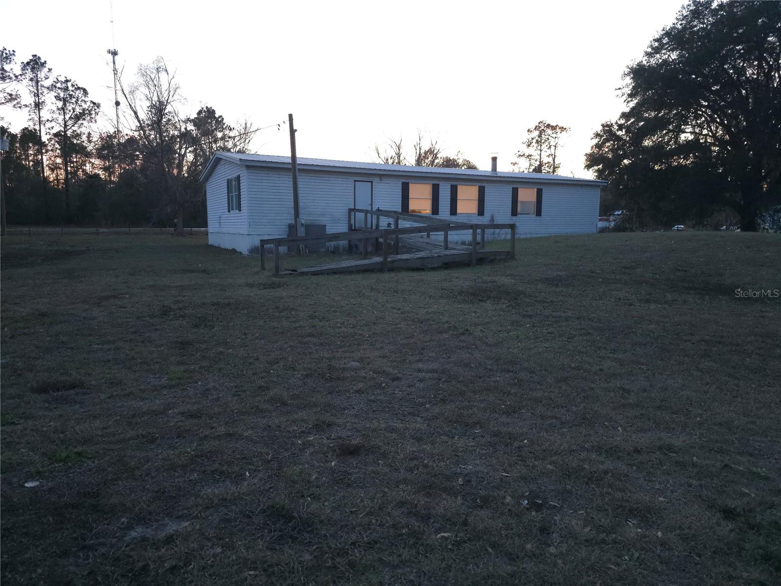 Listing photo id 14 for 6903 County Road 225