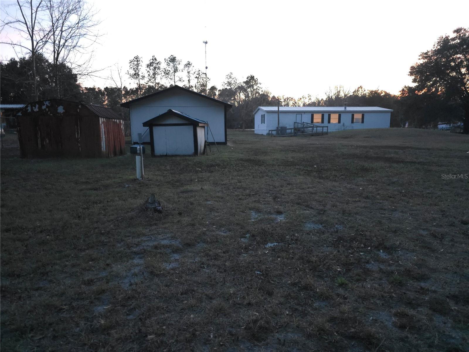 Listing photo id 15 for 6903 County Road 225