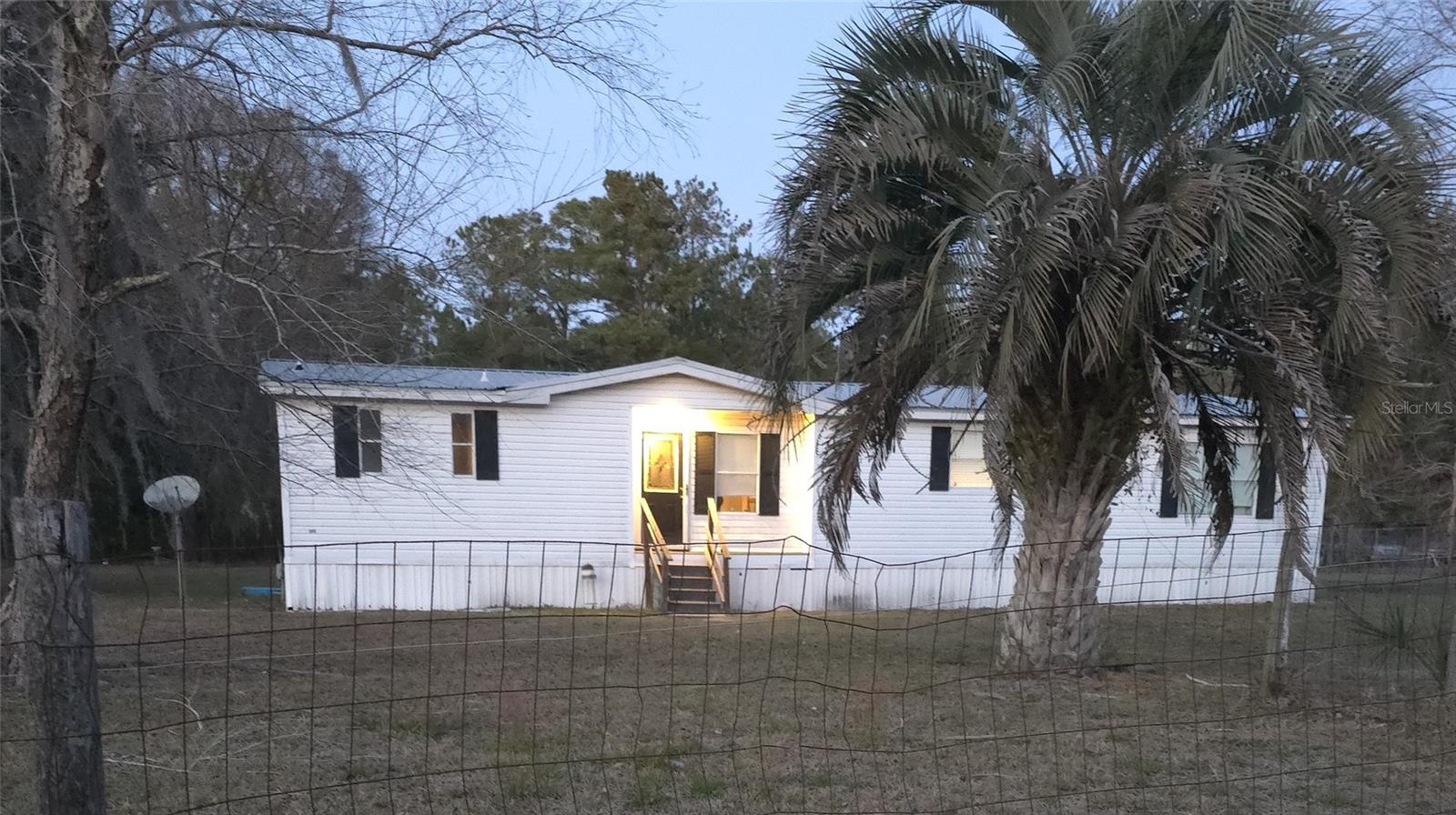 Listing photo id 0 for 6903 County Road 225