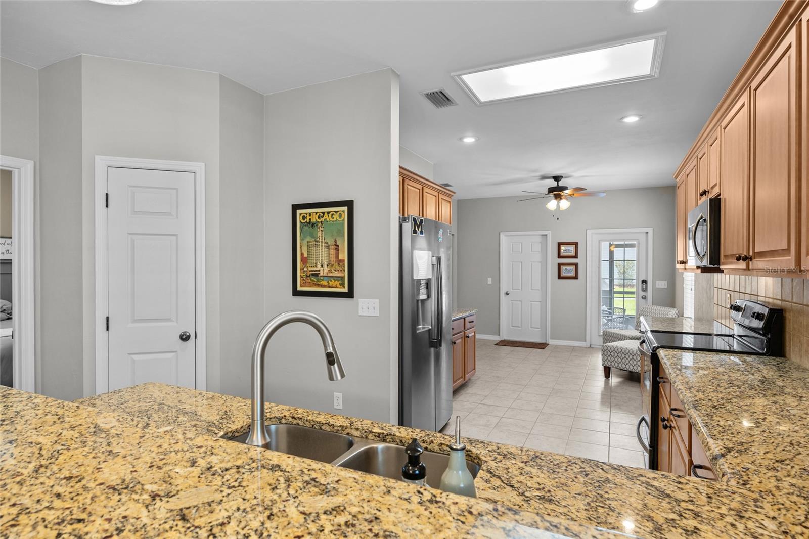 Image 12 of 30 For 8251 78th Lane