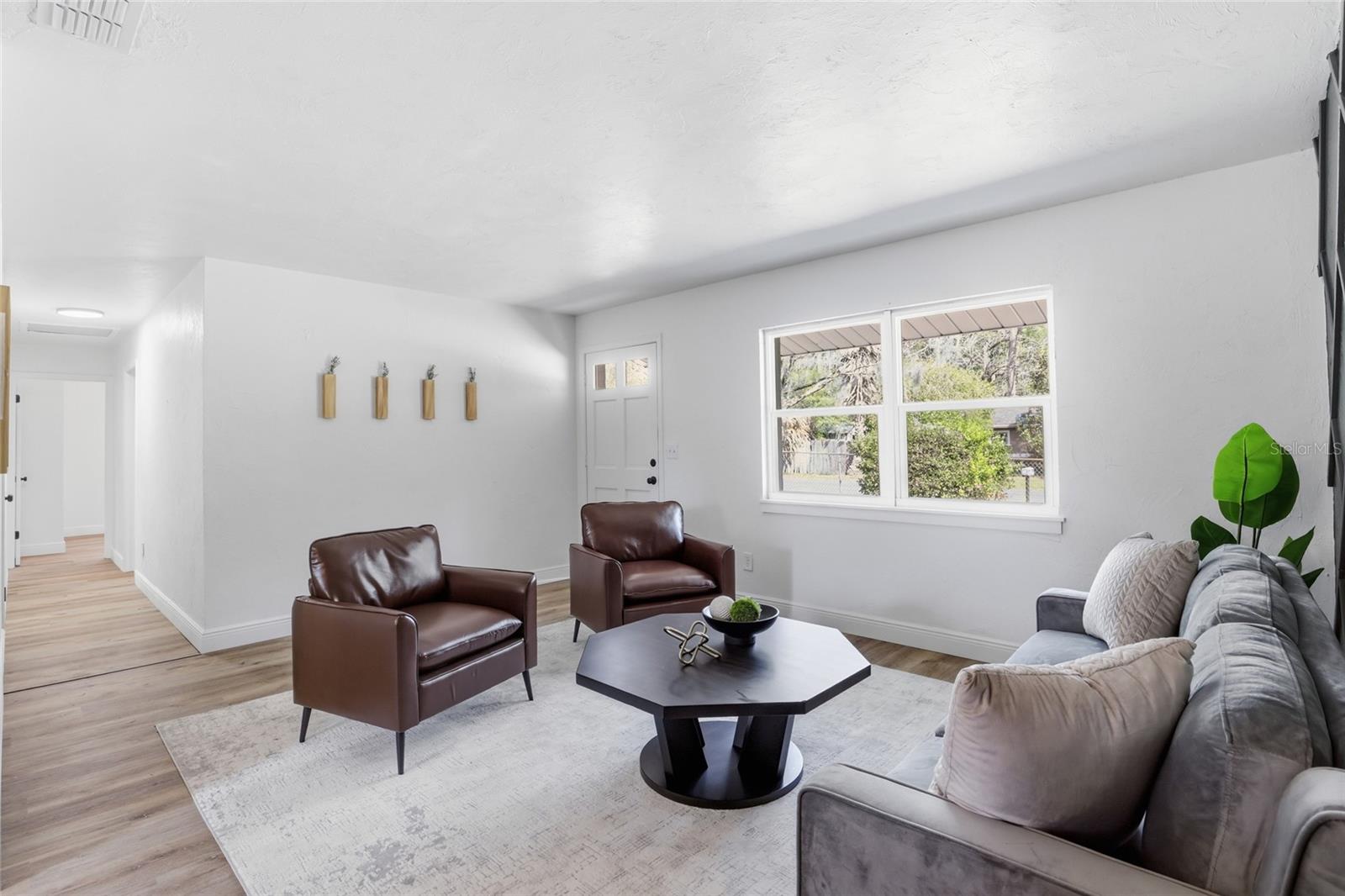 Image 7 of 30 For 710 253rd Street