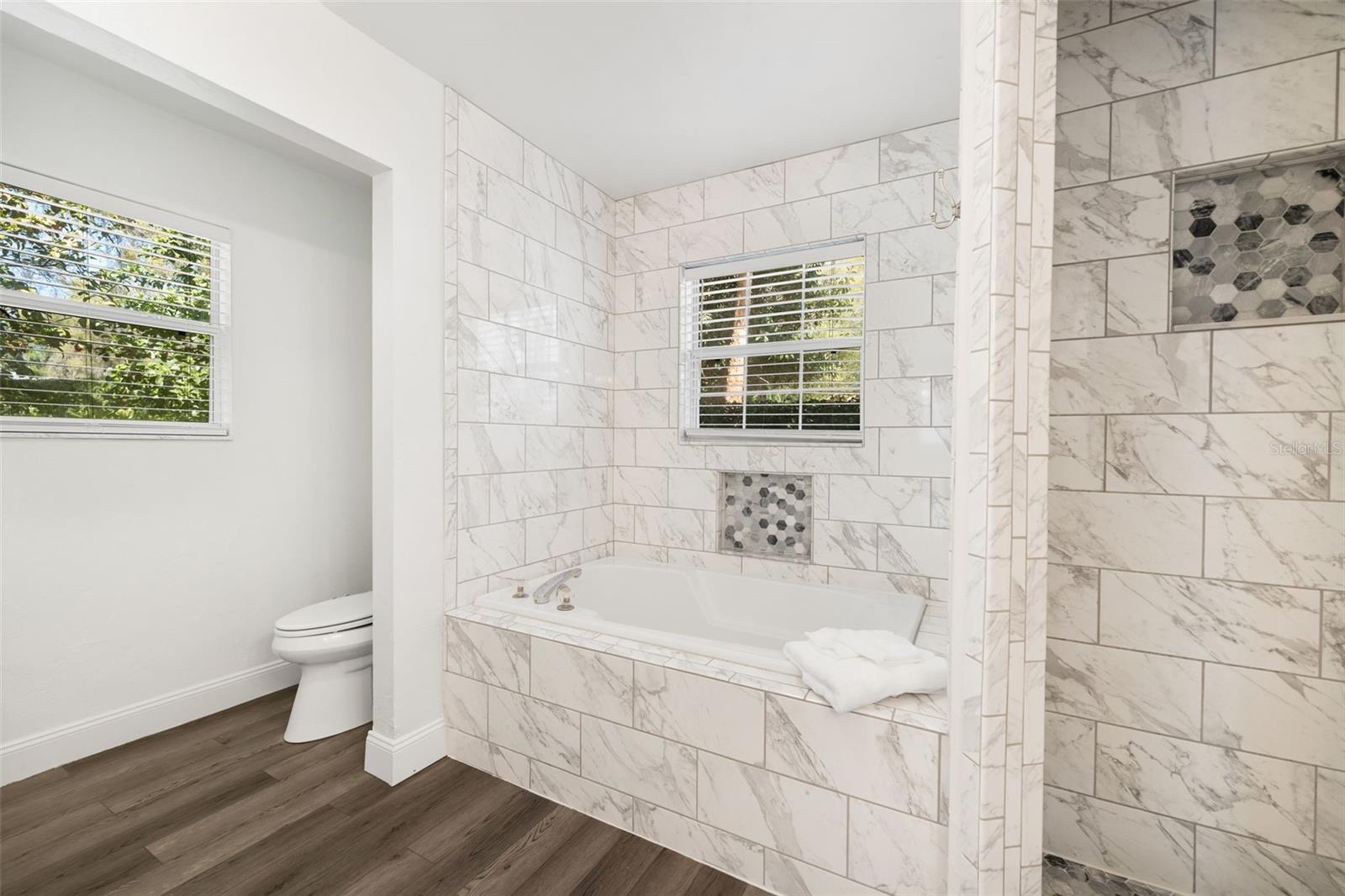 Image 23 of 40 For 6220 81st Street