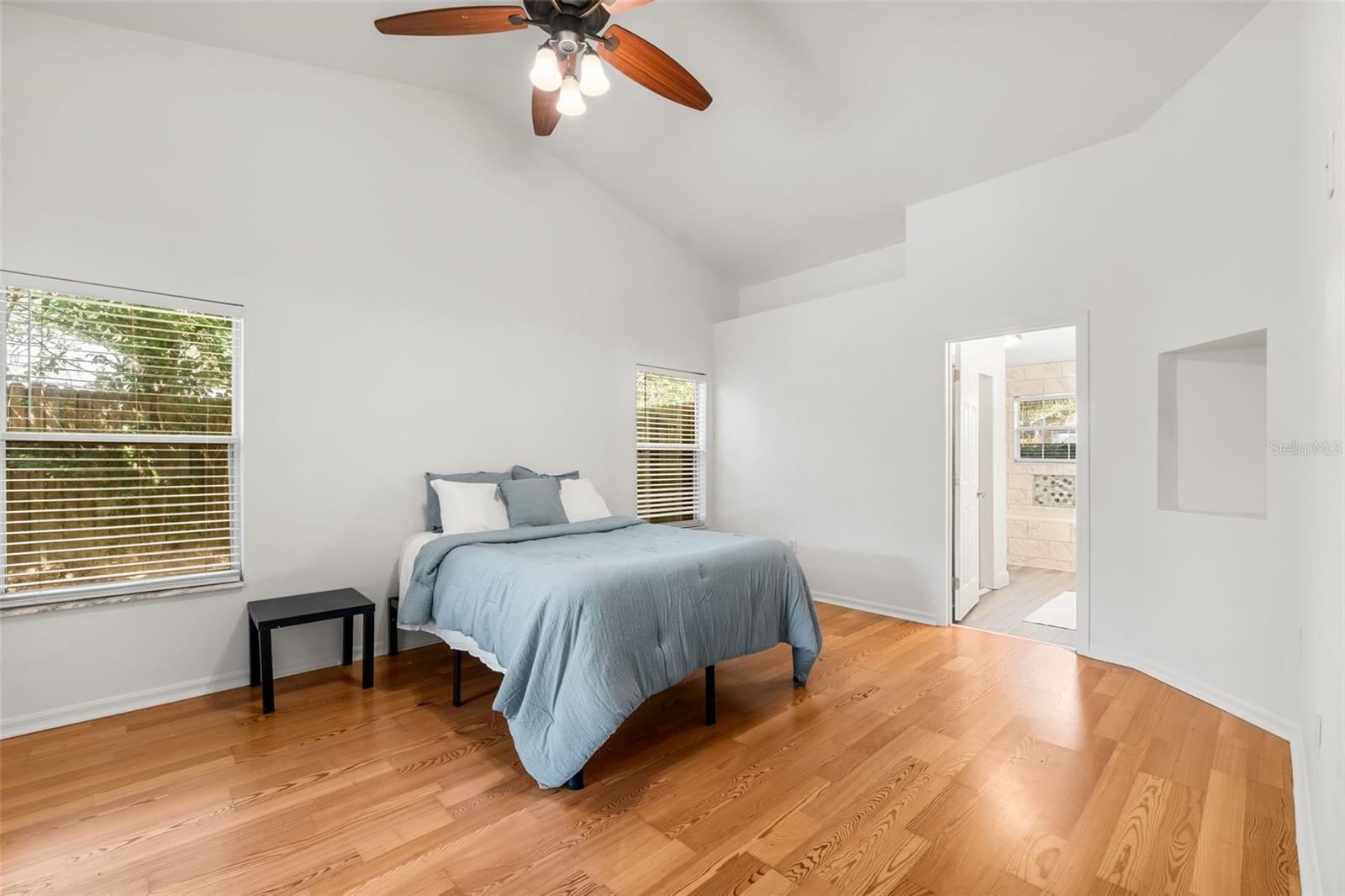 Image 29 of 40 For 6220 81st Street