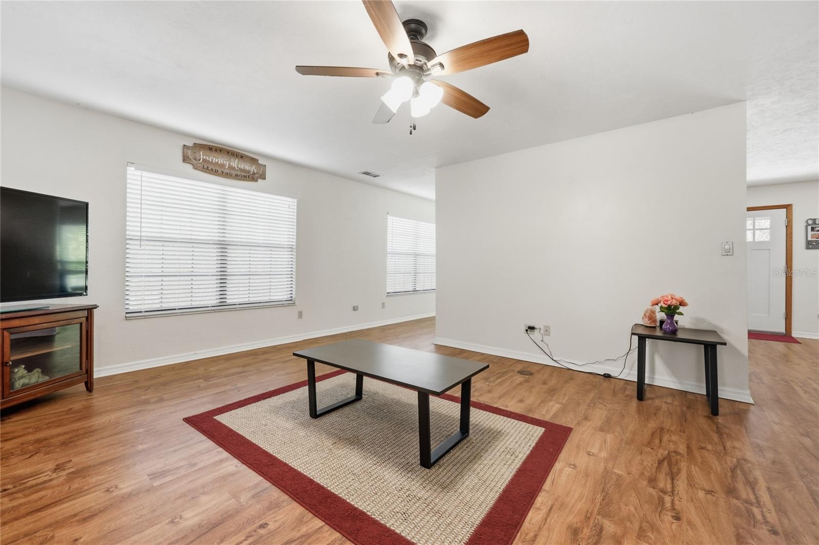 Image 21 of 72 For 18784 230th Street