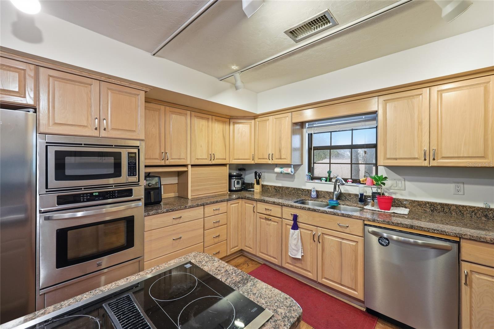 Image 3 of 72 For 18784 230th Street