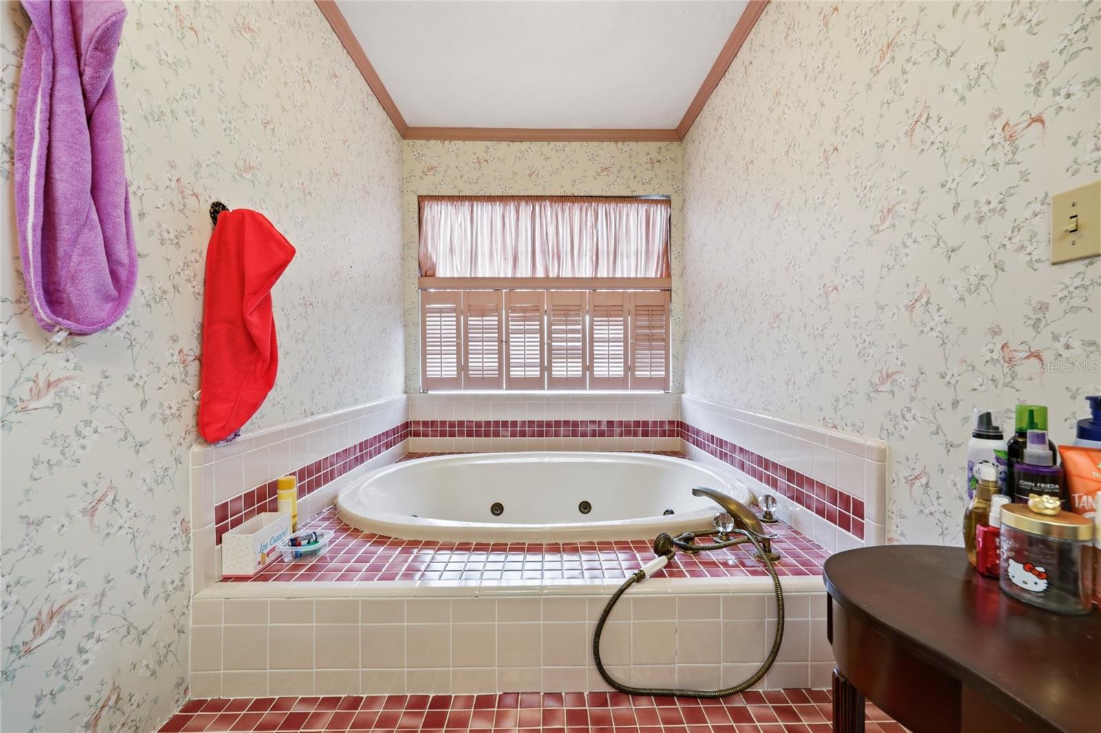 Image 33 of 72 For 18784 230th Street