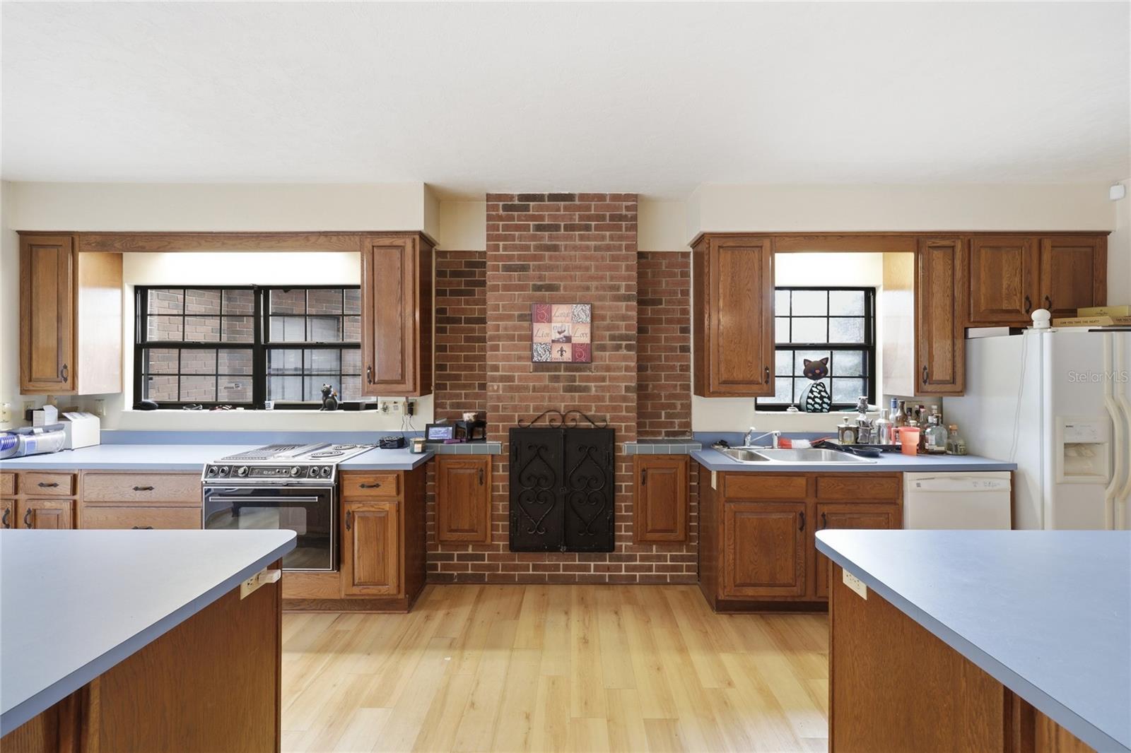 Image 47 of 72 For 18784 230th Street