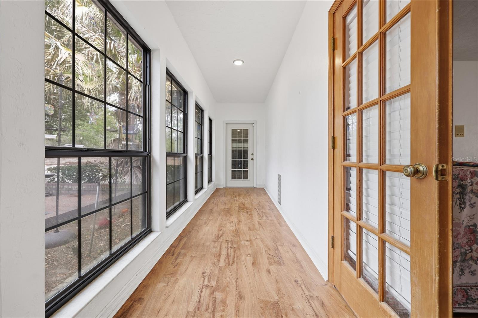 Image 49 of 72 For 18784 230th Street