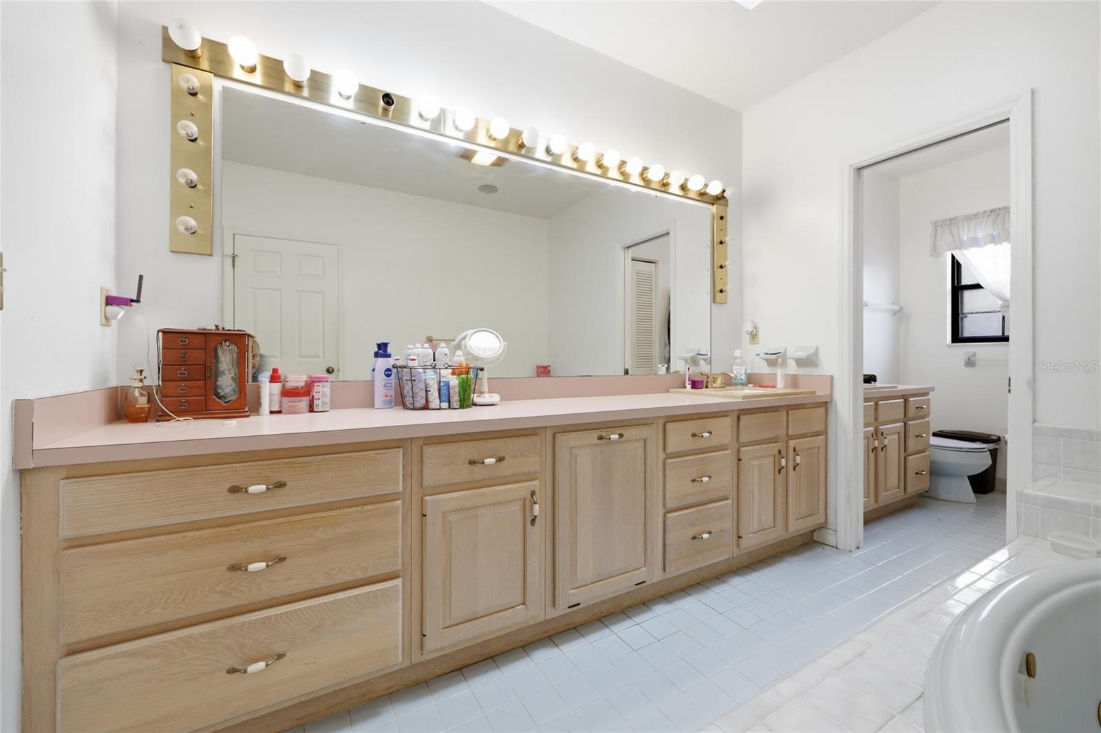 Image 54 of 72 For 18784 230th Street