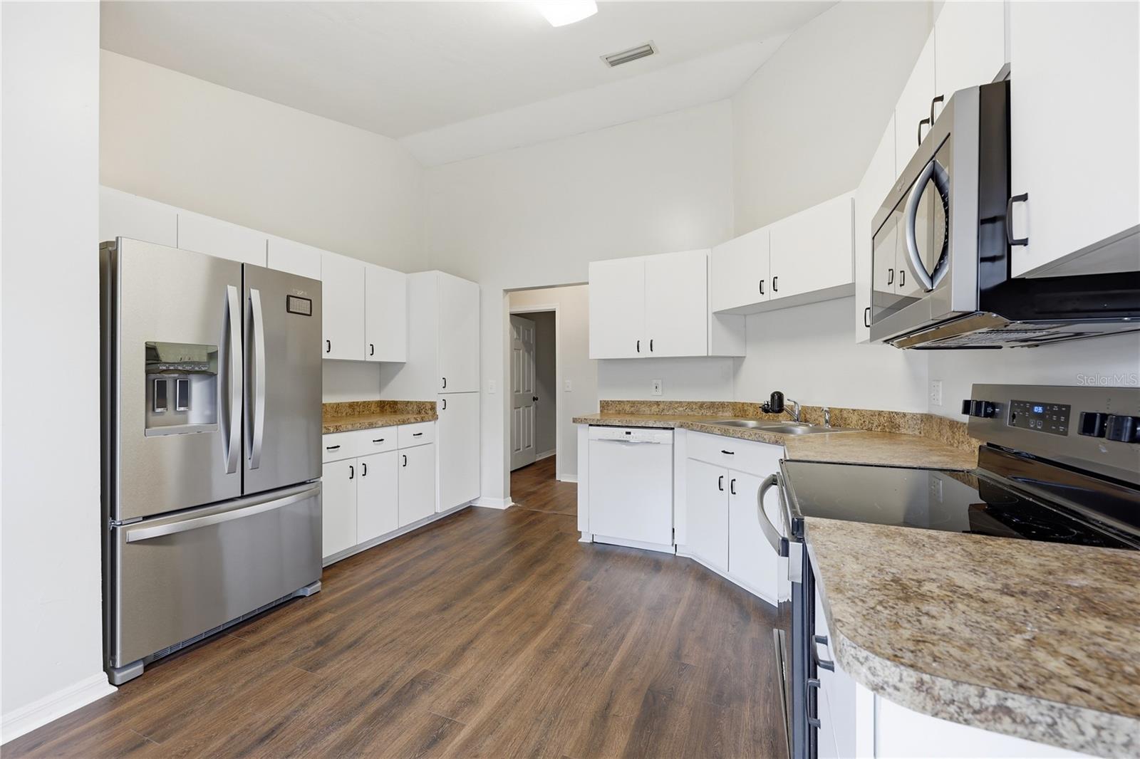 Image 13 of 26 For 4437 35th Street