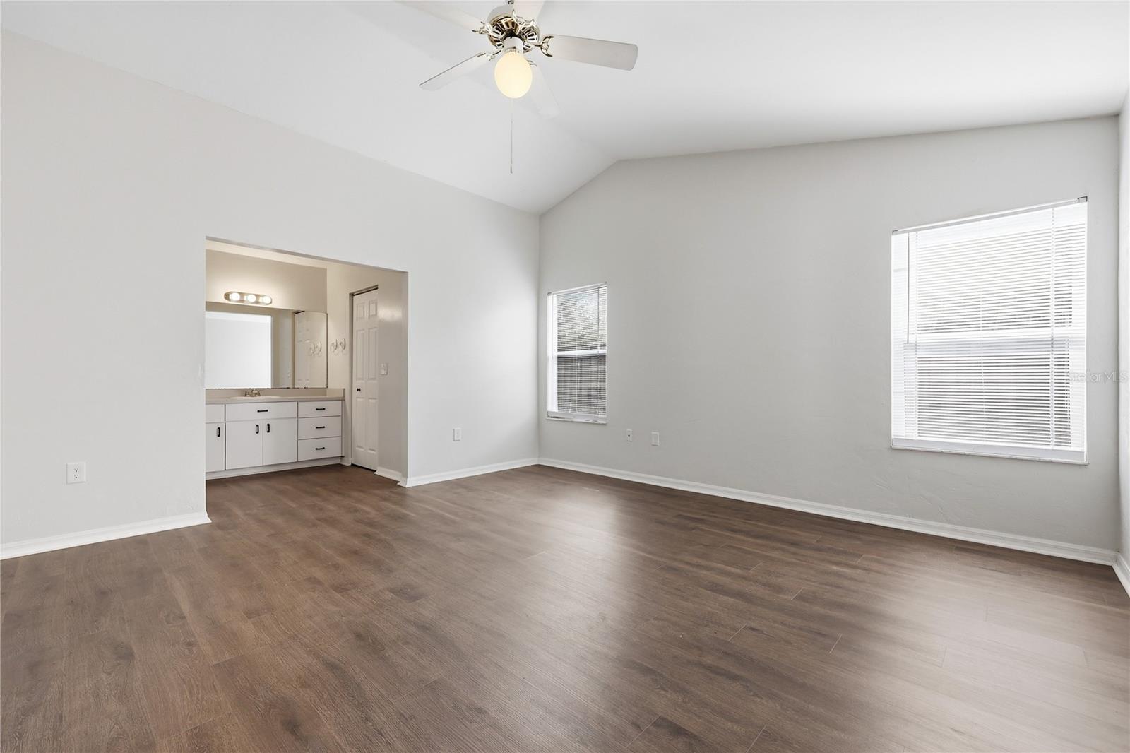 Image 15 of 26 For 4437 35th Street