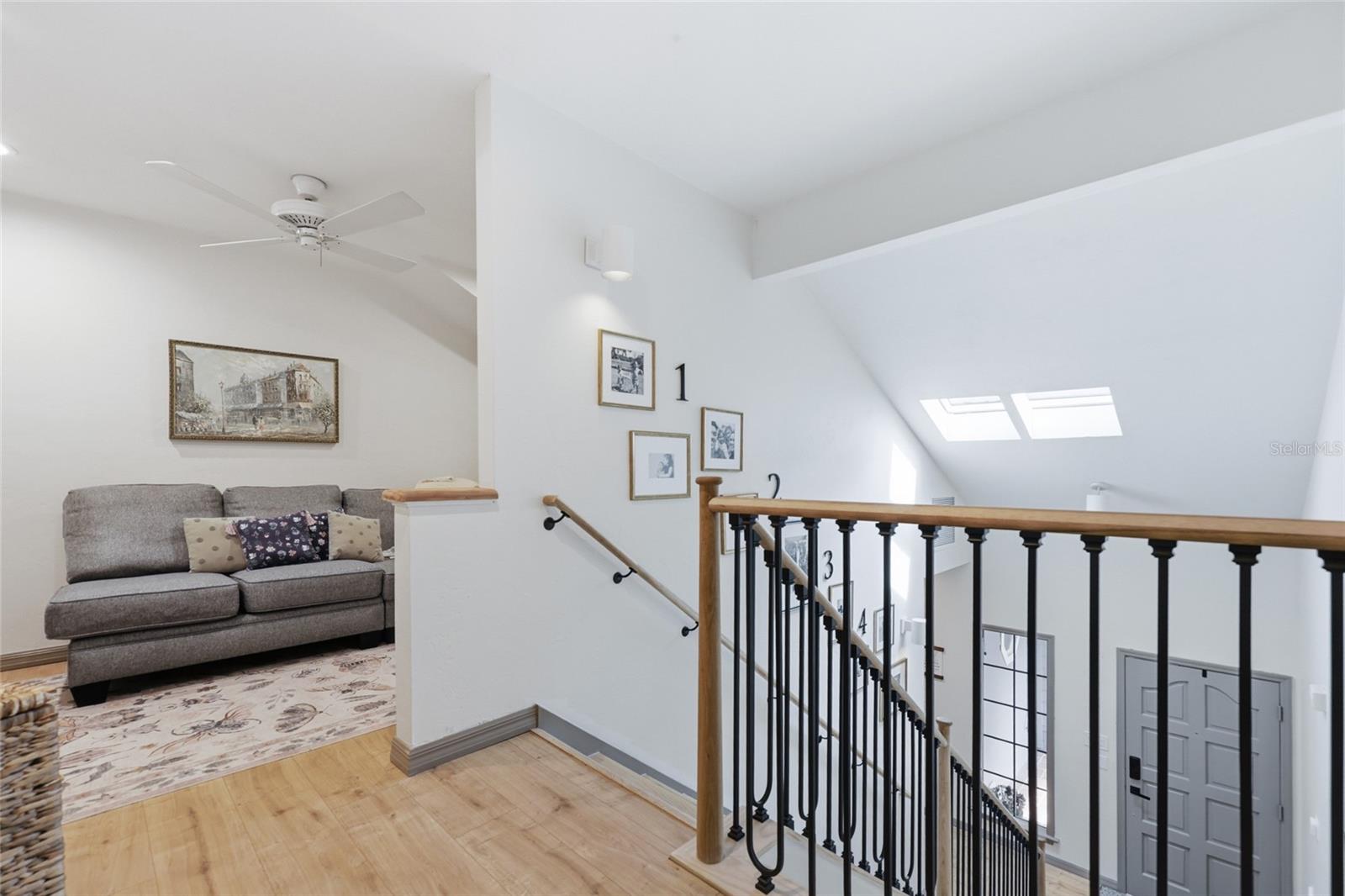 Image 14 of 34 For 5324 9th Lane