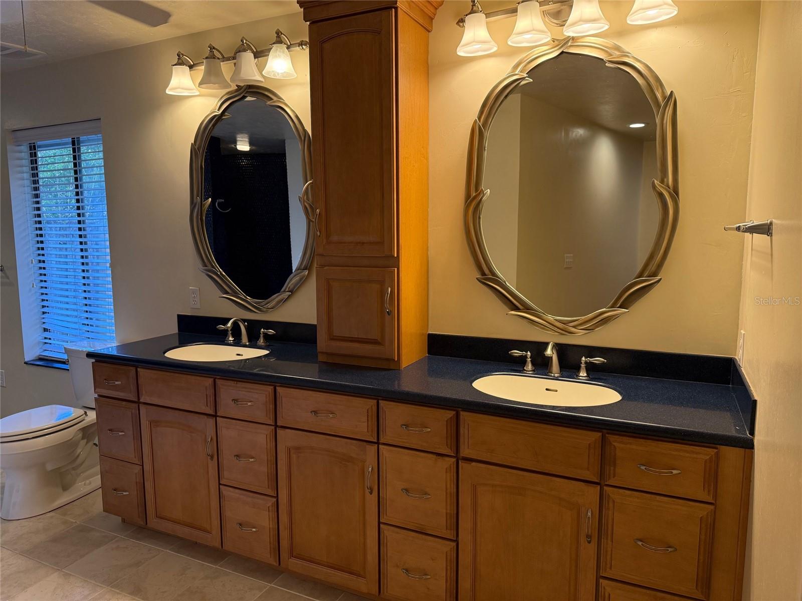 Image 19 of 32 For 2345 14th Place