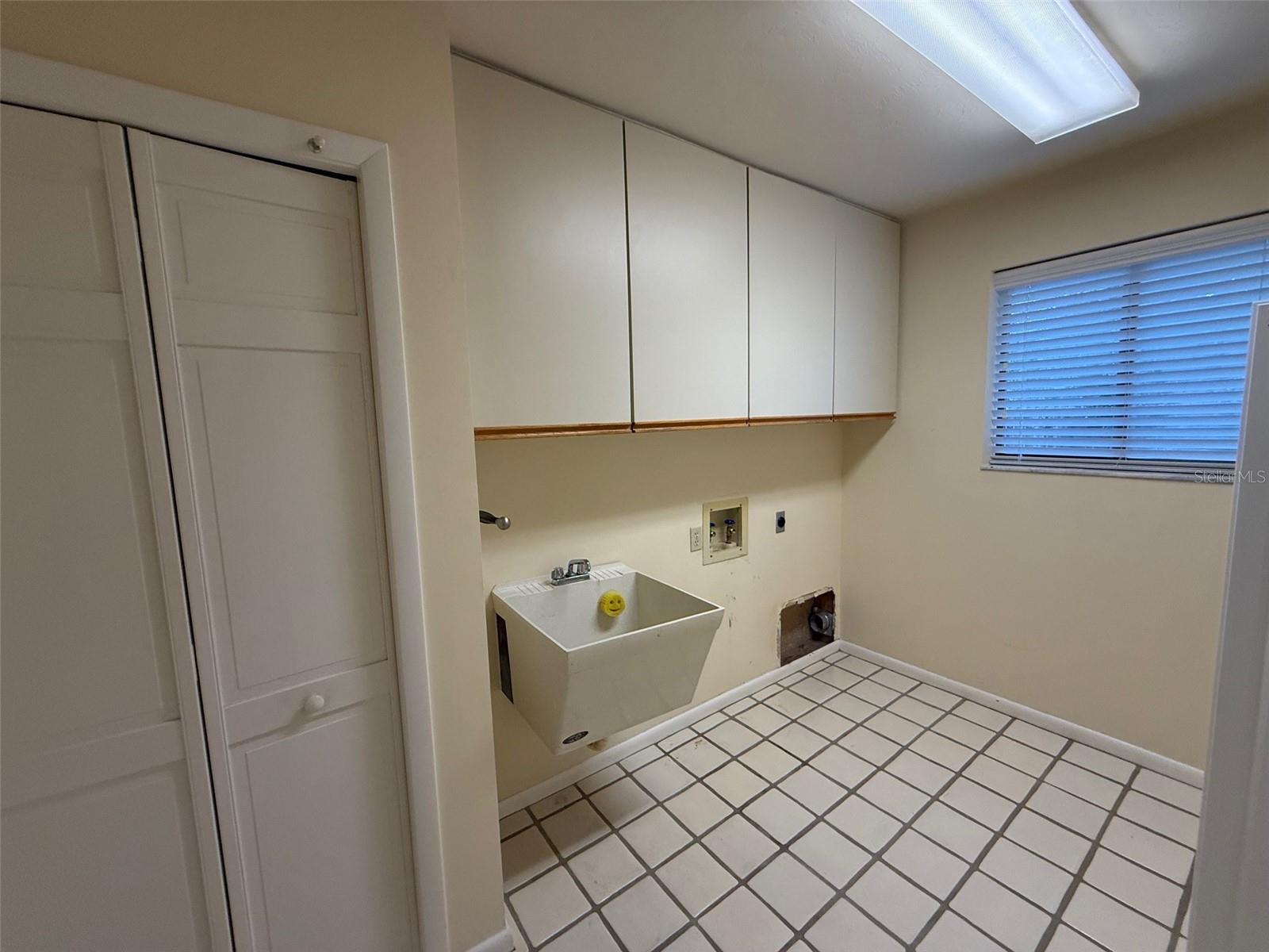 Image 31 of 32 For 2345 14th Place