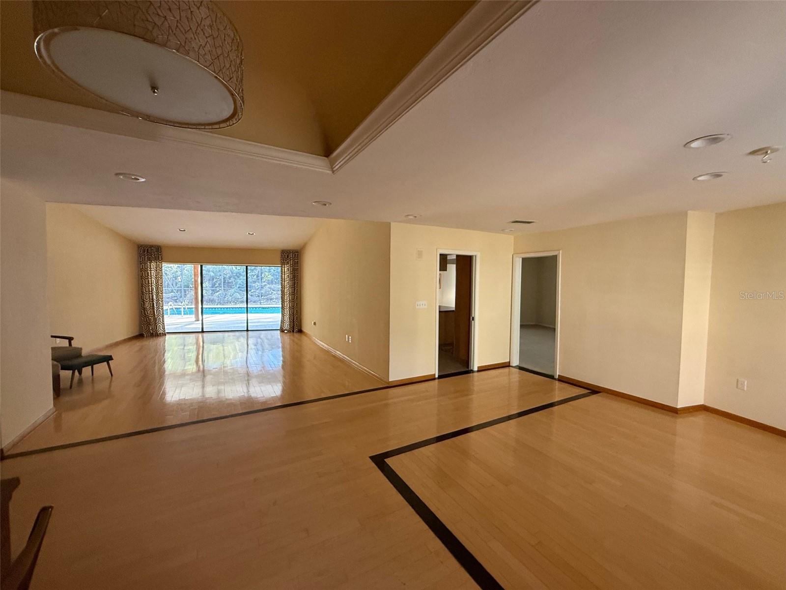 Image 7 of 32 For 2345 14th Place