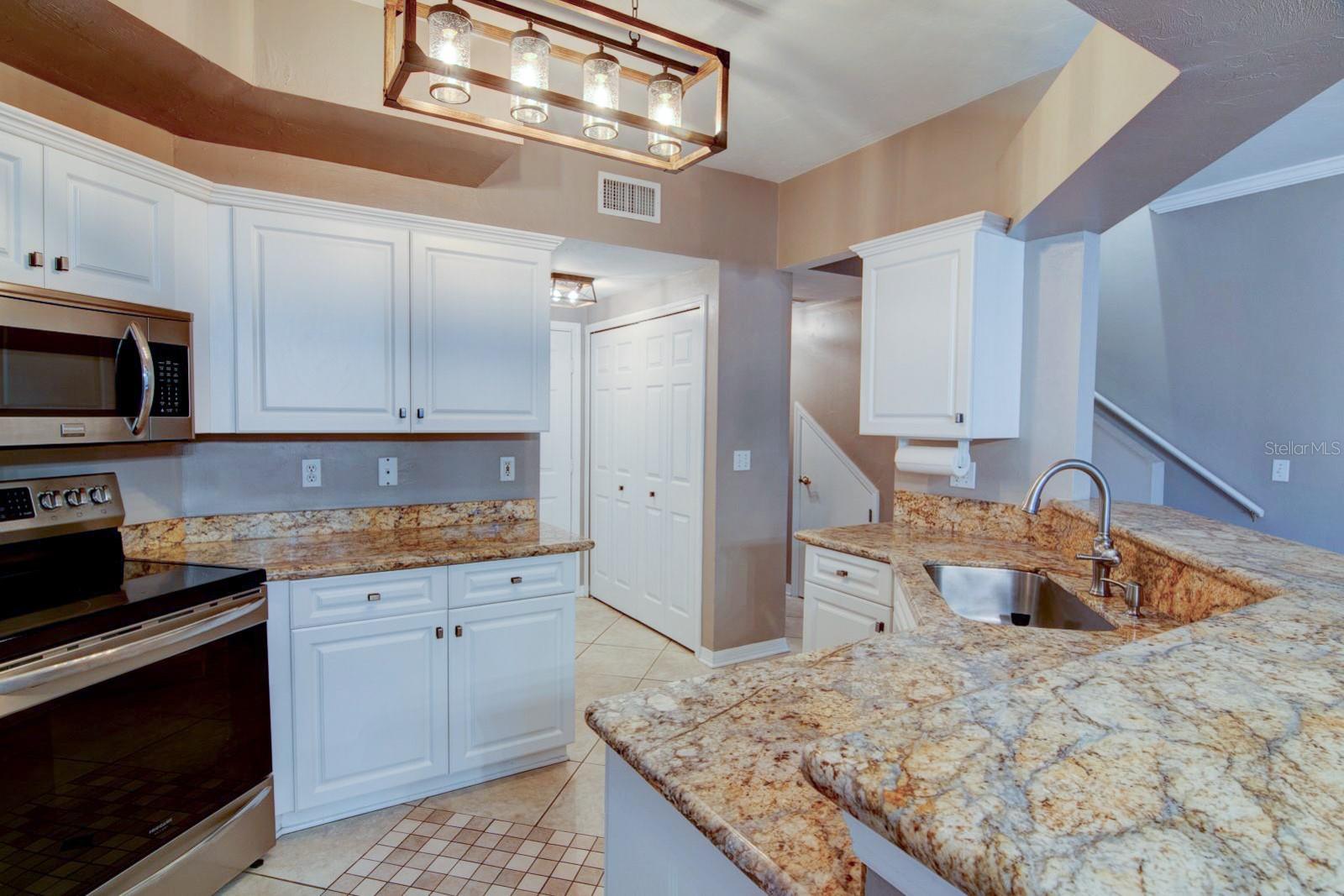 Image 5 of 27 For 4933 1st Place 110