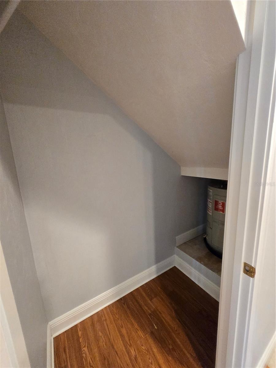 Image 43 of 48 For 2631 104th Court B