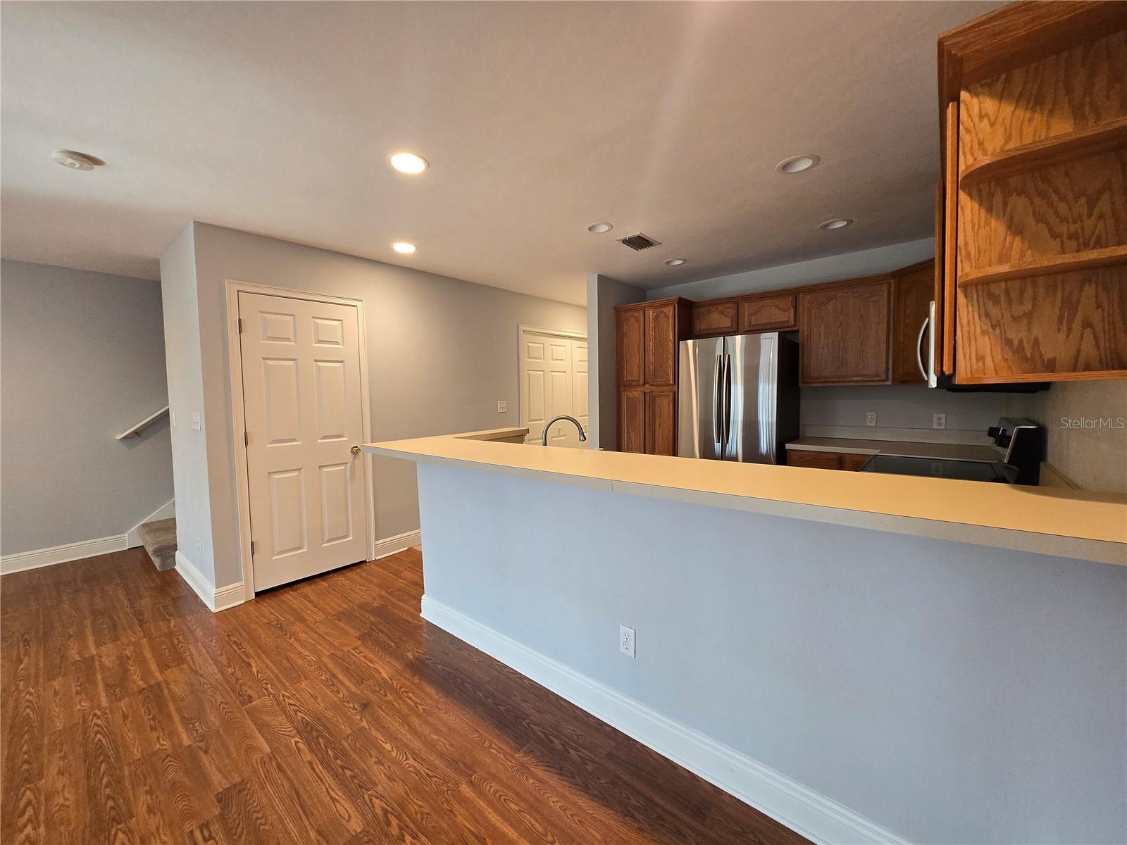 Image 7 of 48 For 2631 104th Court B