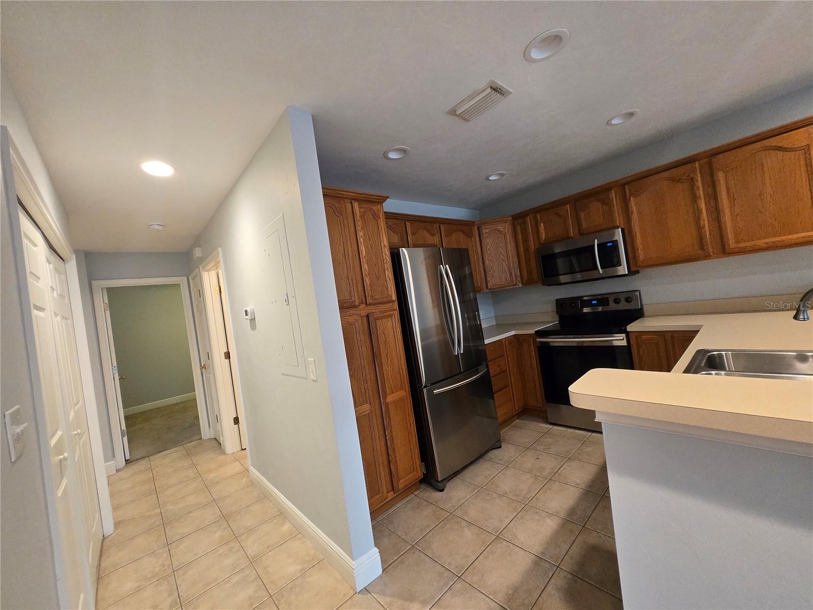 Image 8 of 48 For 2631 104th Court B