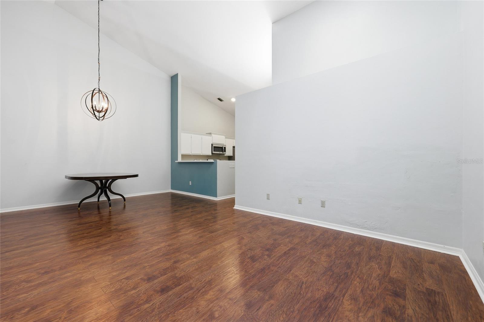 Image 10 of 24 For 5052 9th Lane