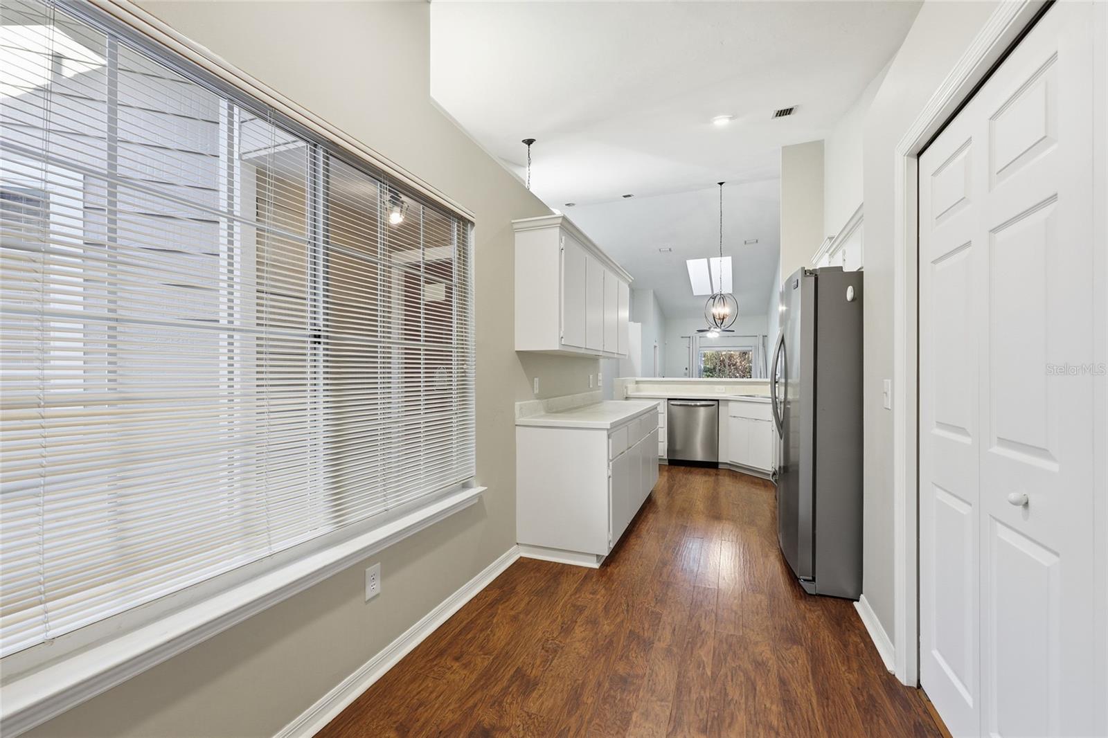 Image 13 of 24 For 5052 9th Lane