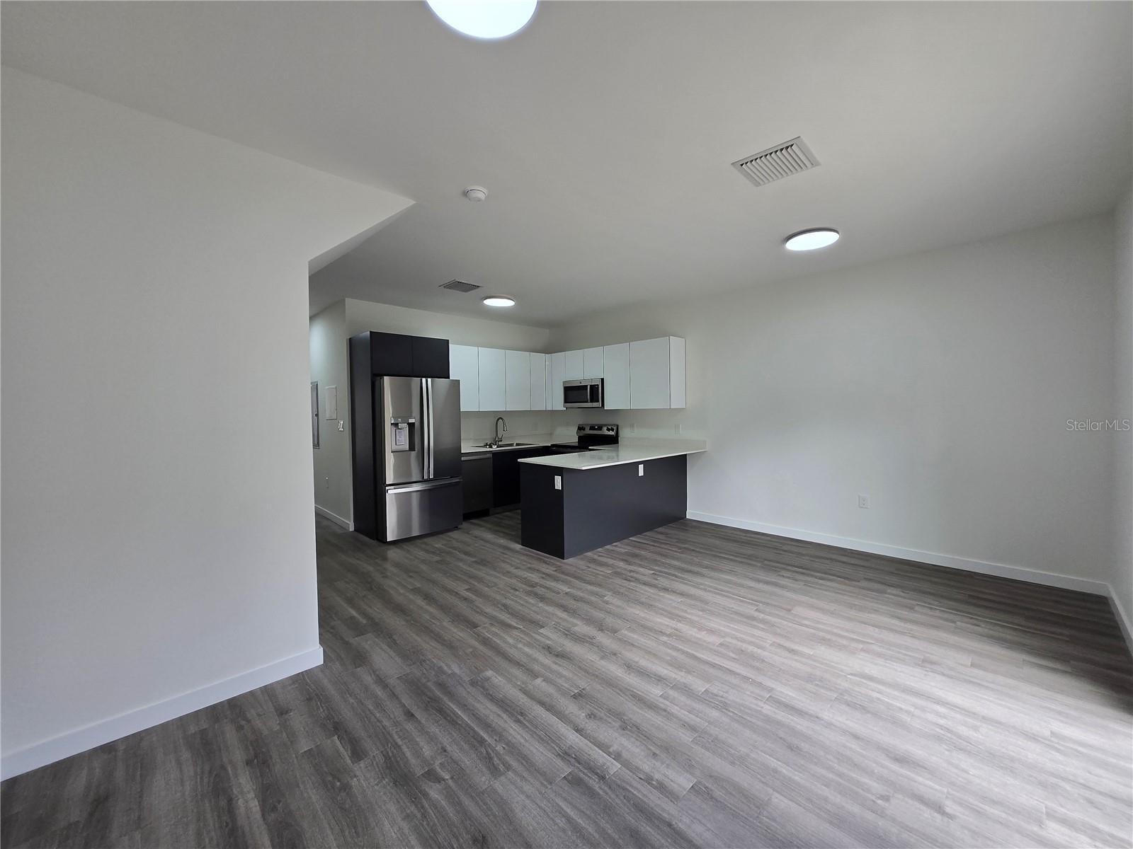 Image 11 of 48 For 1601 29th Road 3