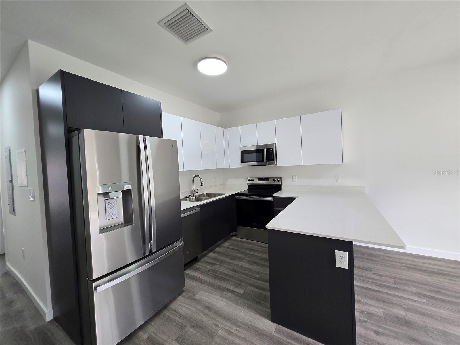 Image 13 of 48 For 1601 29th Road 3