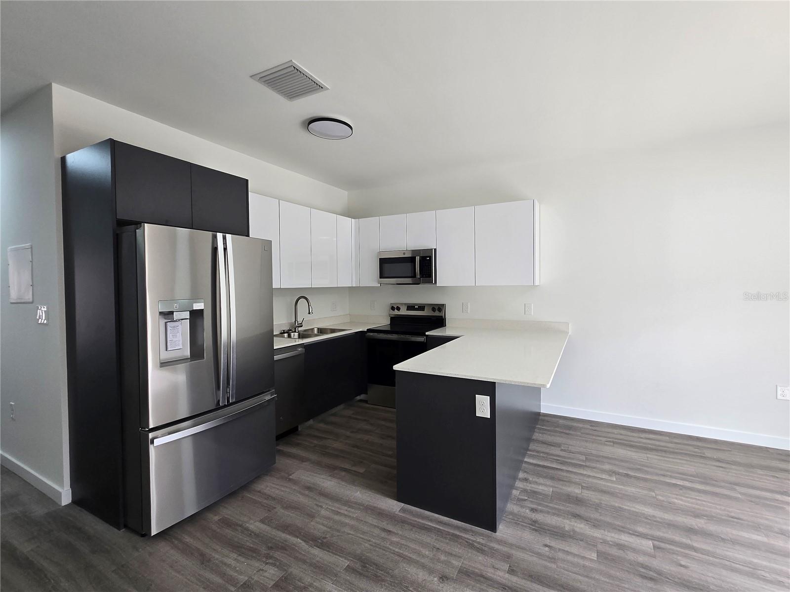 Image 16 of 48 For 1601 29th Road 3