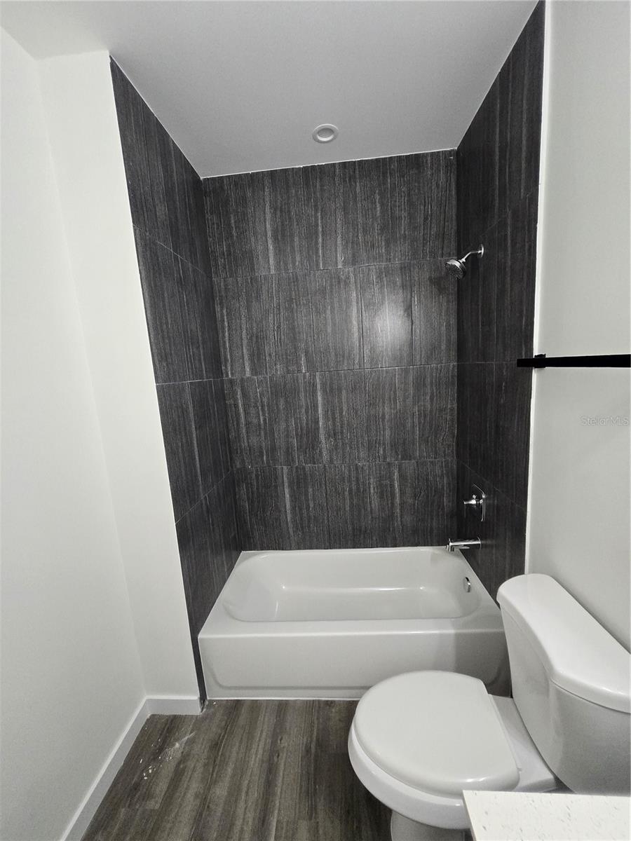 Image 34 of 48 For 1601 29th Road 3