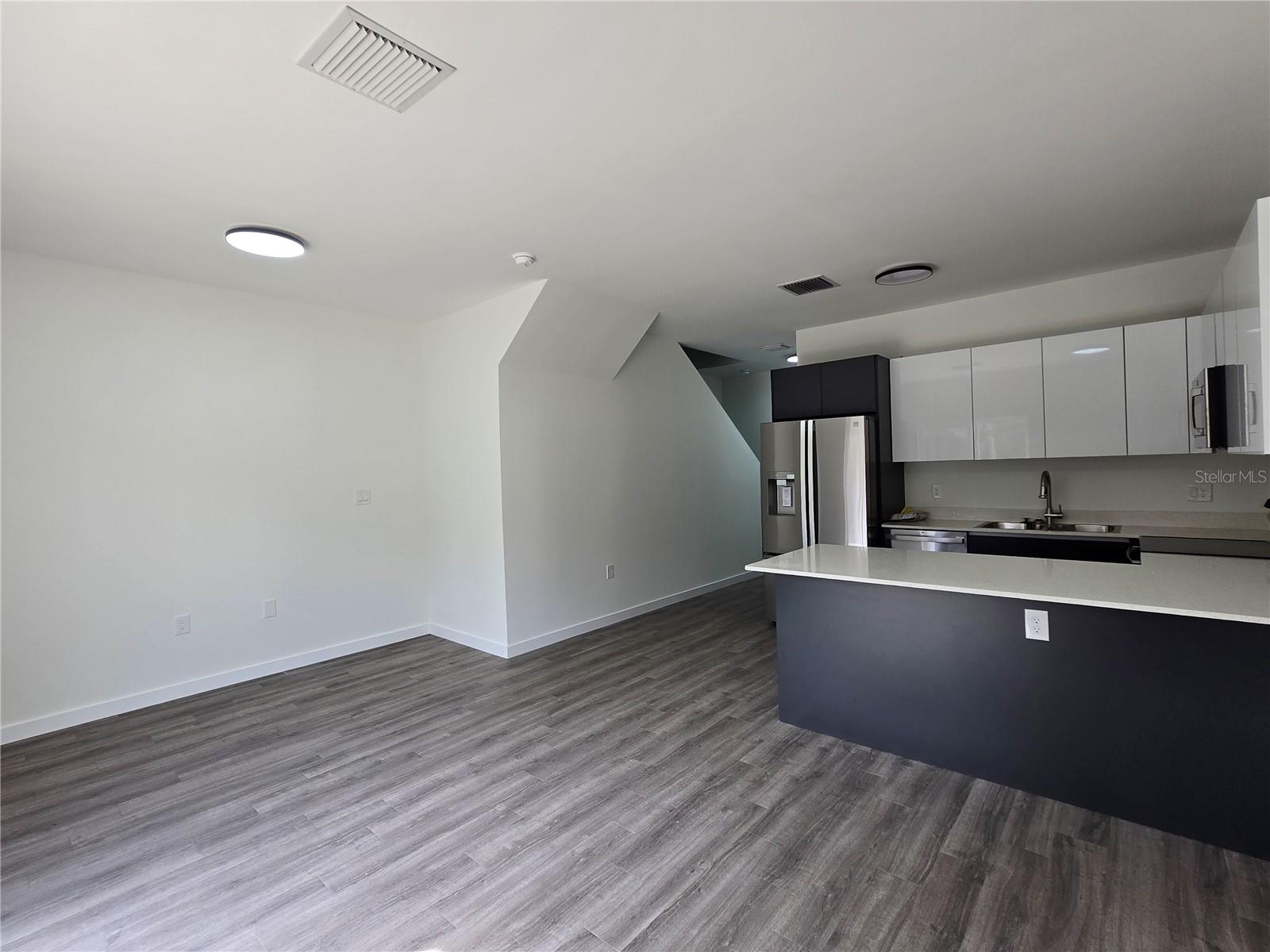 Image 5 of 48 For 1601 29th Road 3