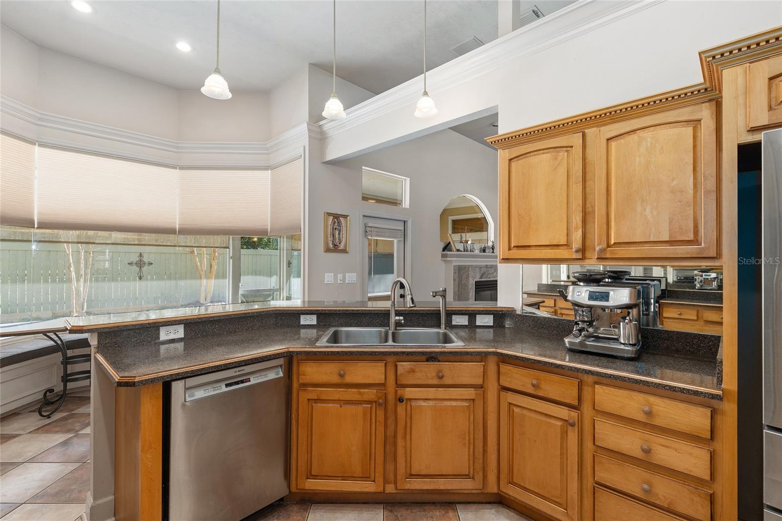 Image 15 of 62 For 4115 37th Terrace