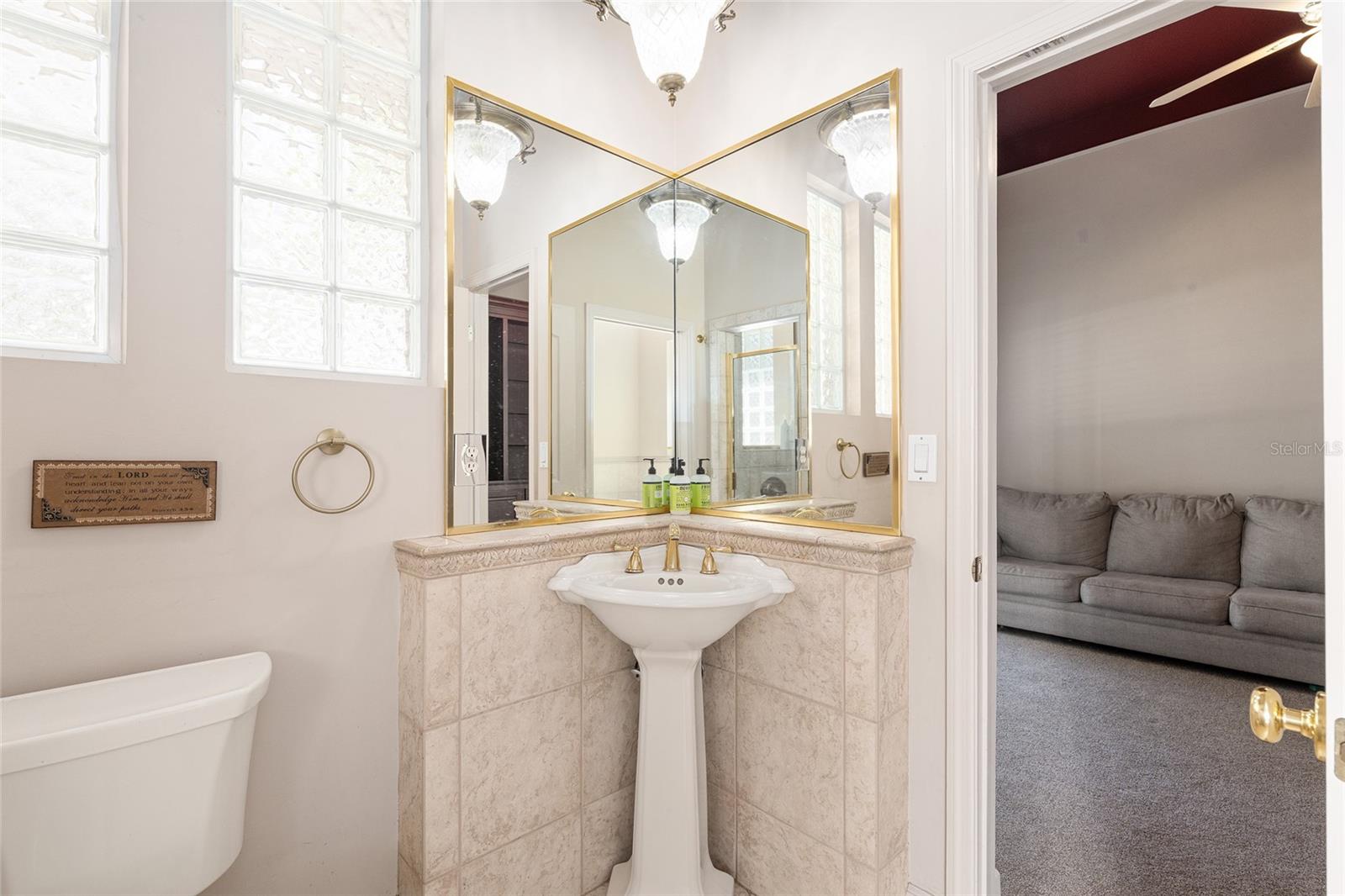 Image 31 of 62 For 4115 37th Terrace