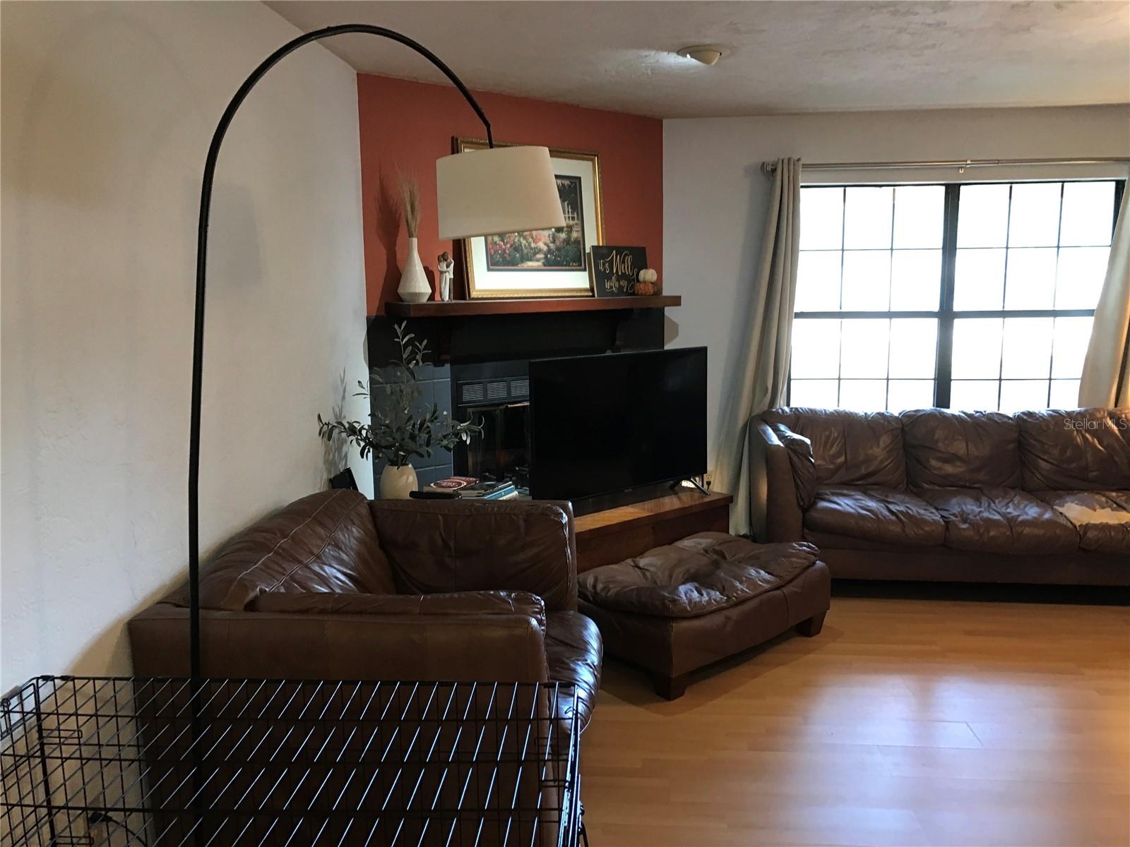 Image 9 of 24 For 10814 89th Court