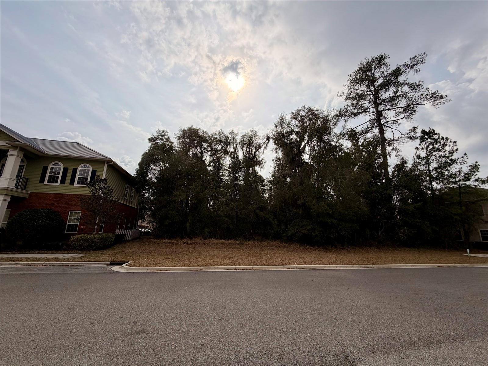 Image 3 of 6 For 2611 87th Drive