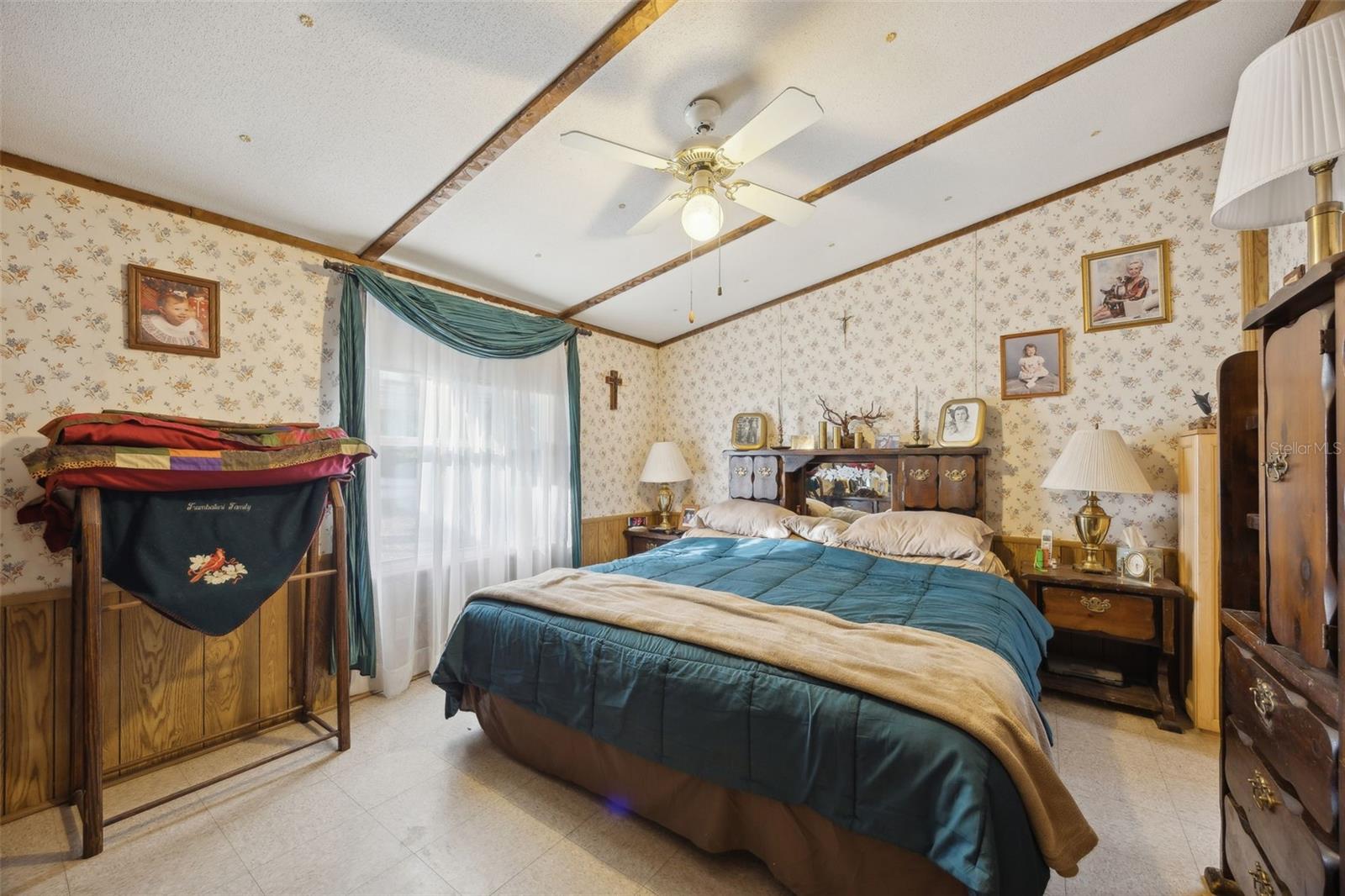 Image 11 of 23 For 100 Waterway Avenue