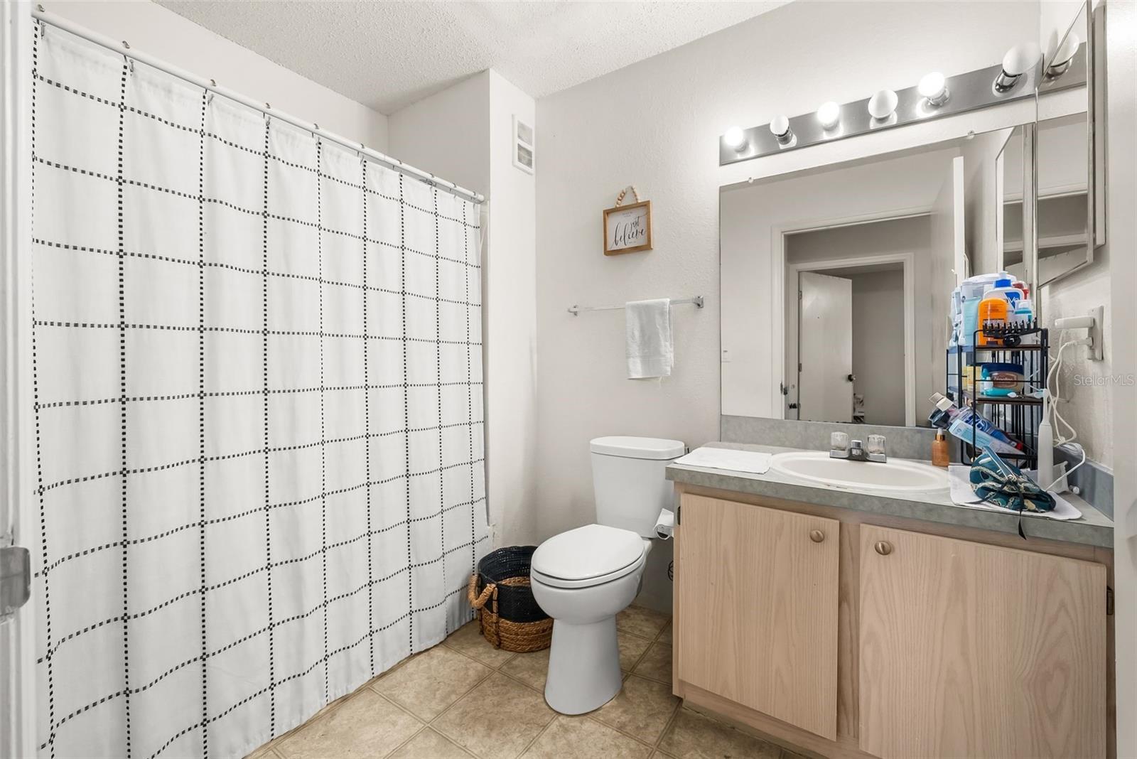 Image 16 of 27 For 3705 27th Street 615