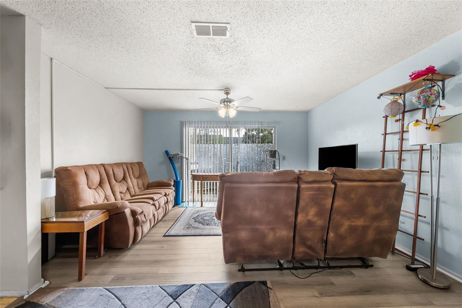 Image 5 of 27 For 3705 27th Street 615