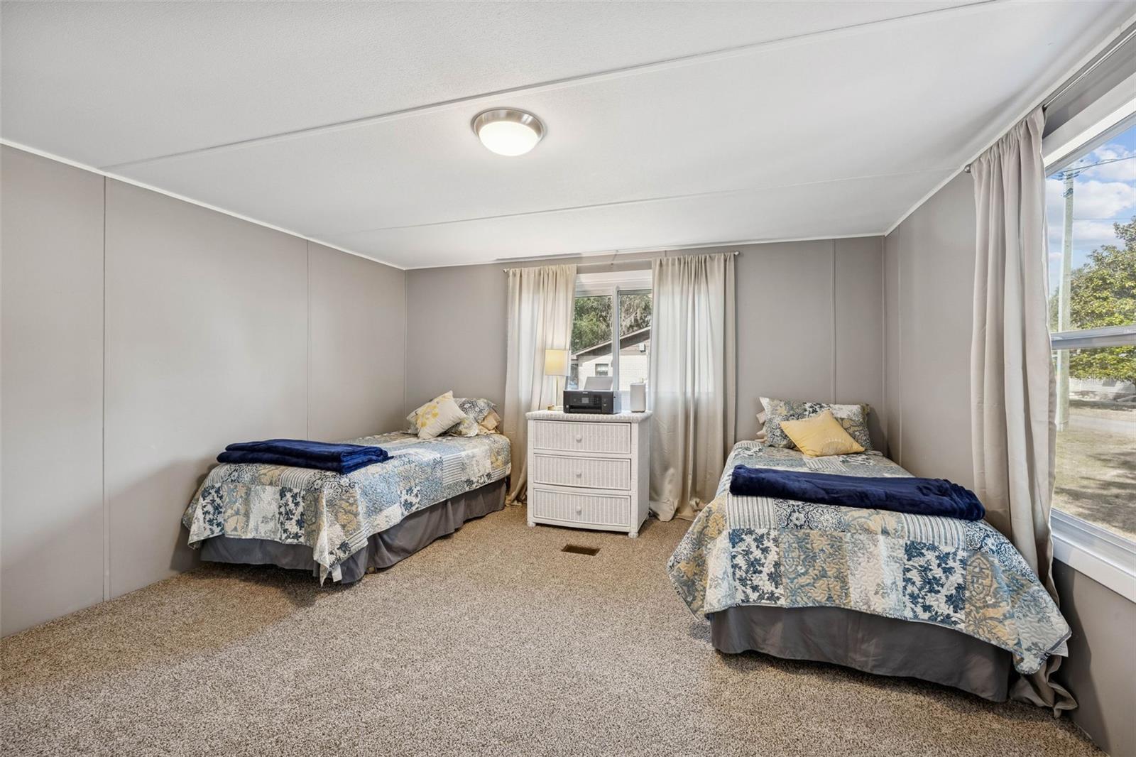 Image 27 of 51 For 111 Fairway Lane