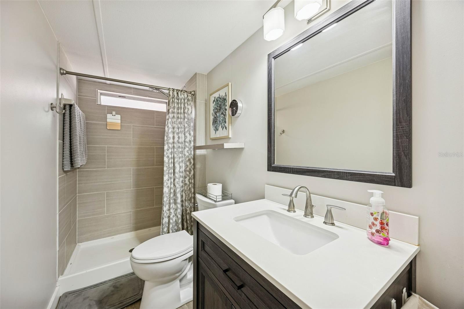 Image 31 of 51 For 111 Fairway Lane