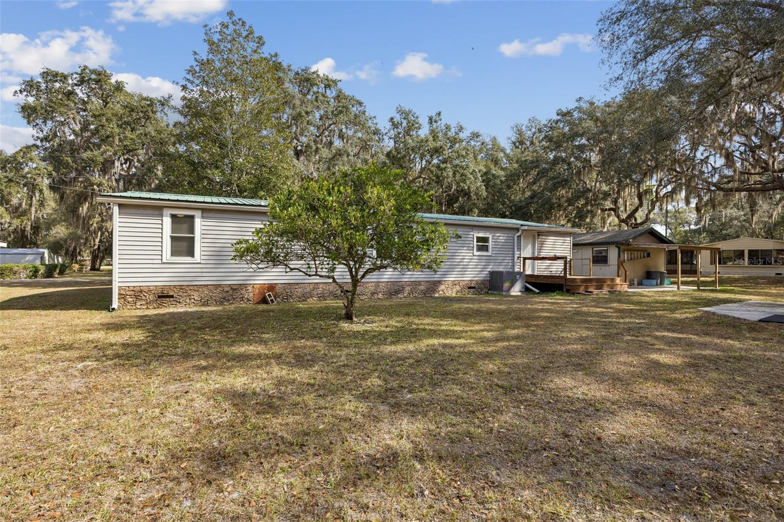 Image 40 of 51 For 111 Fairway Lane