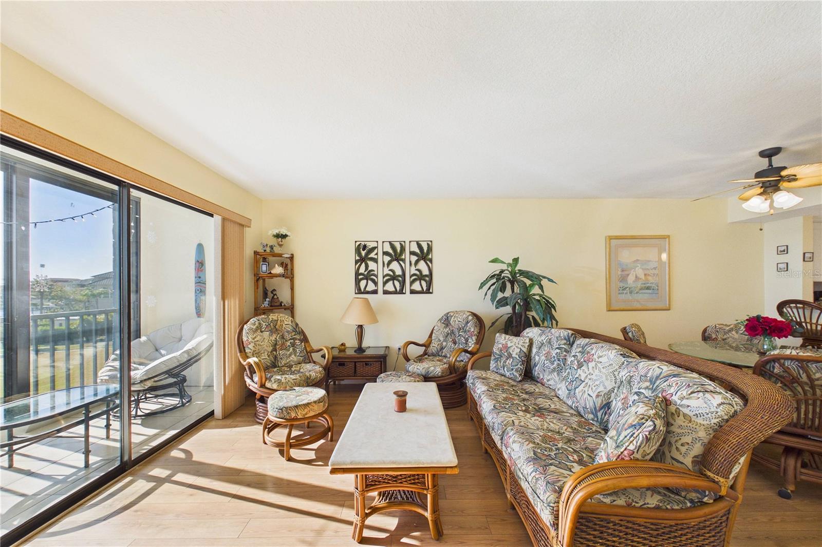 Image 12 of 52 For 4550 Bay Boulevard 1226